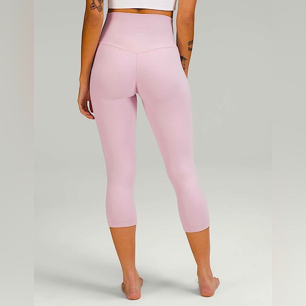 EUC Lululemon Align High Rise 21” Size 12- Peony Pink